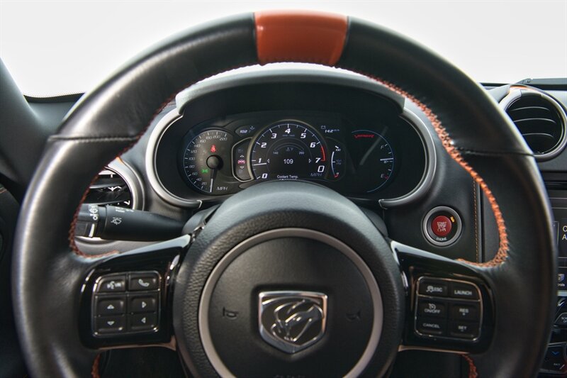 Used 2014 SRT Viper SRT-10 RWD image 22