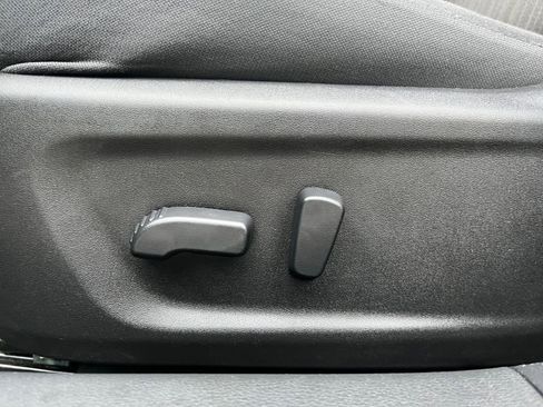 Used 2025 Nissan Altima 2.5 SV image 23