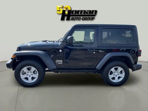 Used 2018 Jeep Wrangler Sport S image 2