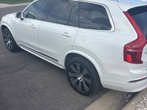 Used 2024 Volvo XC90 T8 Ultimate w/ Lounge Package AWD/4WD image 3