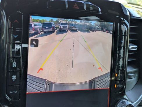 Used 2022 RAM 2500 Laramie image 25