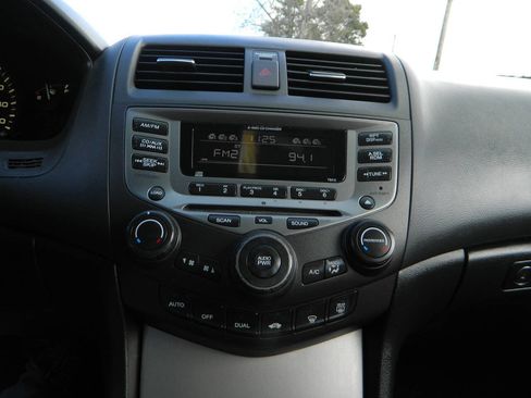 Used 2007 Honda Accord EX-L image 19