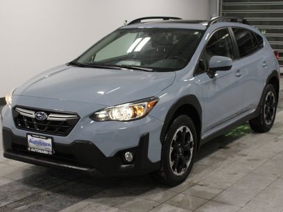 Used 2021 Subaru Crosstrek 2.0i Premium w/ Moonroof Package