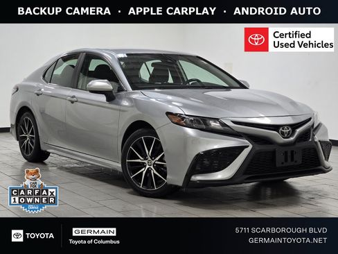 Certified 2024 Toyota Camry SE image 1