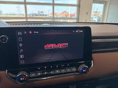 Used 2024 GMC Canyon AT4 w/ Canyon Safety Plus Package AWD/4WD image 22