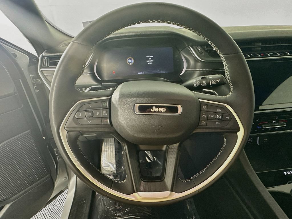 Certified 2024 Jeep Grand Cherokee Altitude AWD/4WD image 19