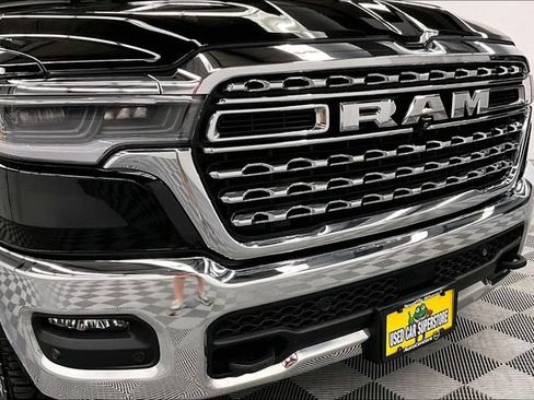 Used 2025 RAM 1500 Limited AWD/4WD image 33