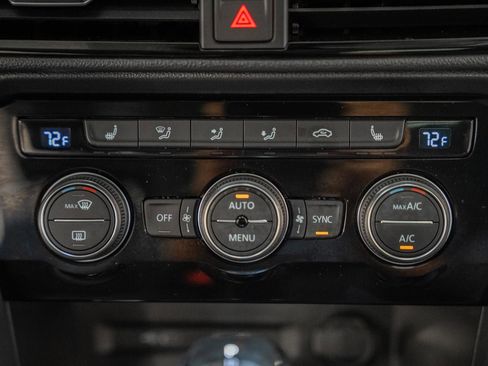 Used 2024 Volkswagen Taos SE AWD/4WD image 26