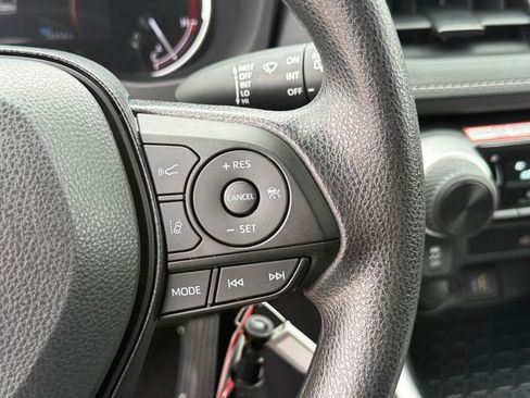 Used 2025 Toyota RAV4 LE image 19