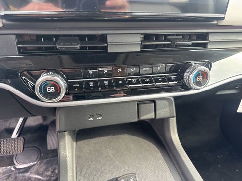 New 2026 Honda Prologue Touring image 23