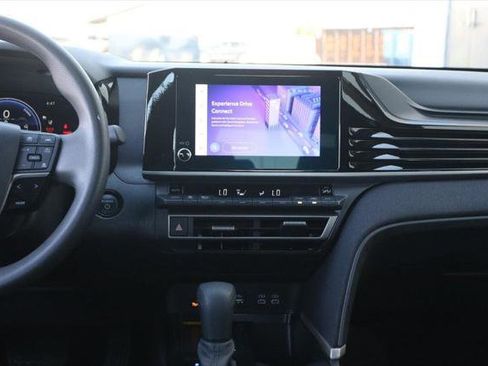 Certified 2025 Toyota Camry LE image 24