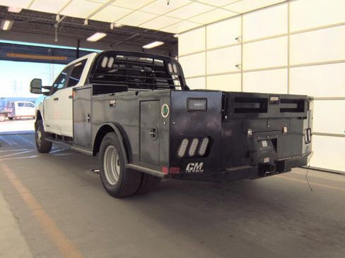 Used 2024 Ford F350 XL w/ XL Chrome Package AWD/4WD image 4