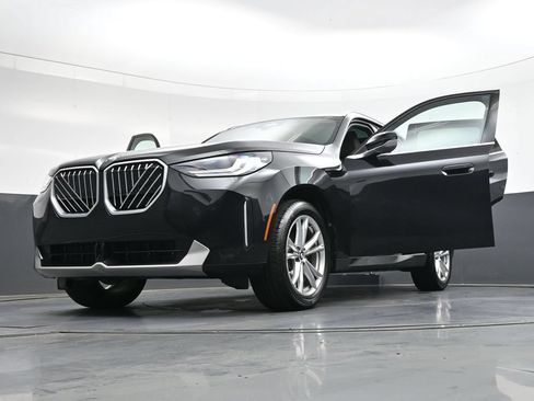 Used 2025 BMW X3 xDrive30i w/ Convenience Package AWD/4WD image 53