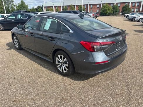 Certified 2023 Honda Civic LX image 4