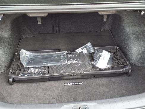 Certified 2025 Nissan Altima 2.5 SR w/ SR Premium Package image 28