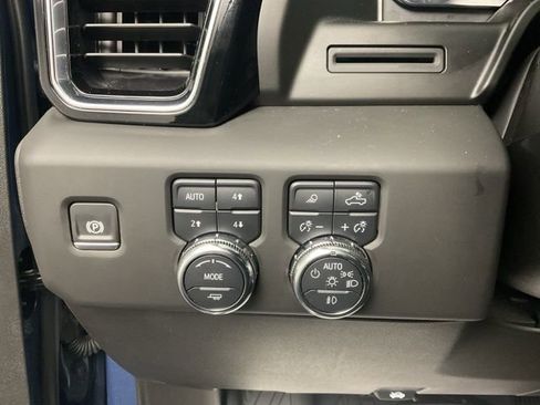 Used 2025 GMC Sierra 1500 Denali image 15