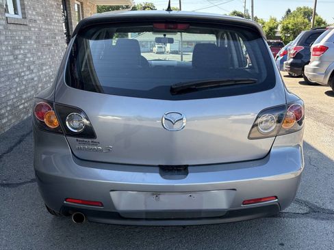 Used 2004 MAZDA MAZDA3 s FWD image 3
