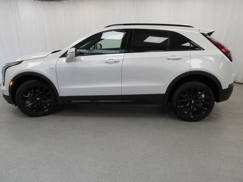 Used 2023 Cadillac XT4 Sport w/ Cold Weather Package AWD/4WD image 6