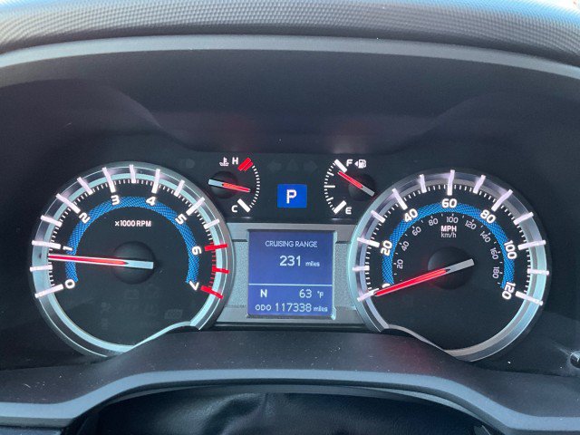 Used 2016 Toyota 4Runner Limited AWD/4WD image 12