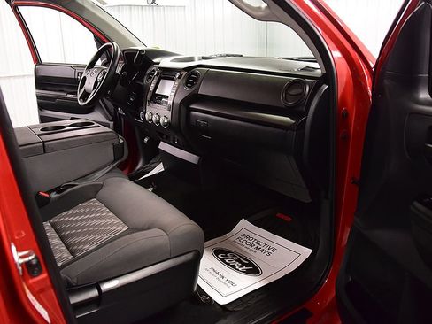Used 2019 Toyota Tundra SR AWD/4WD image 30