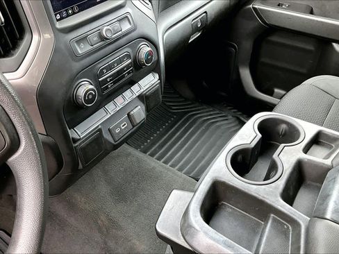 Used 2021 Chevrolet Silverado 1500 Custom RWD image 17