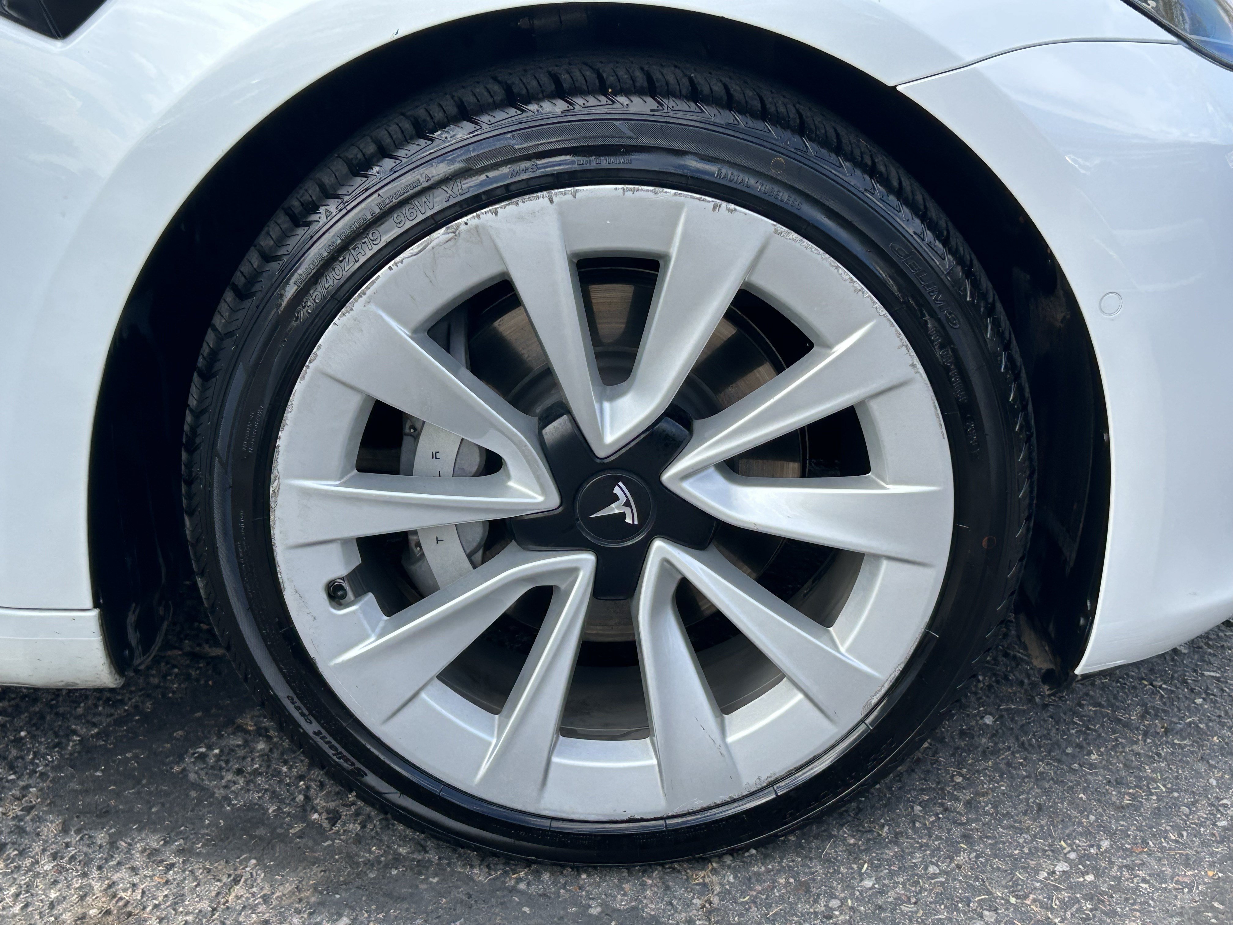 Used 2022 Tesla Model 3 Long Range AWD/4WD image 7