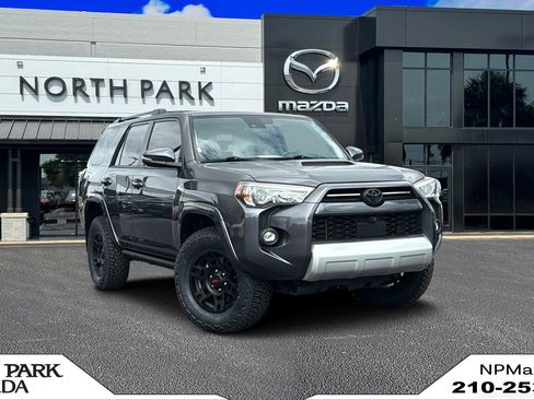 Used 2022 Toyota 4Runner TRD Off-Road Premium AWD/4WD image 1