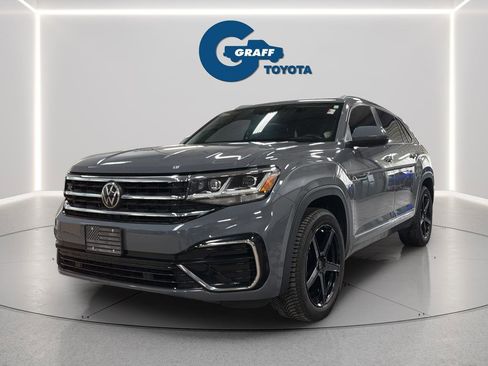 Used 2021 Volkswagen Atlas Cross Sport SEL R-Line image 1
