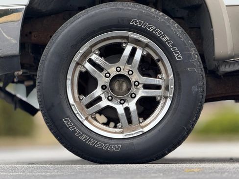 Used 2005 Ford F250 XL image 28