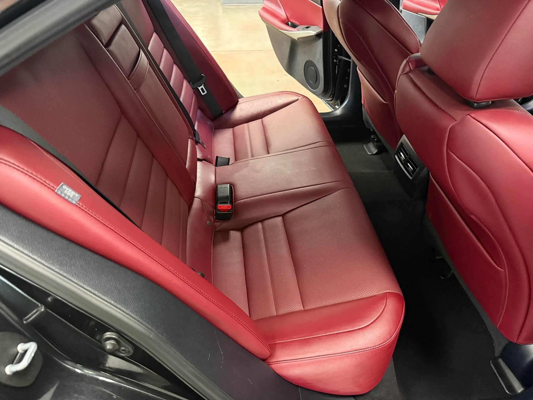 Used 2019 Lexus IS 350 F Sport w/ F Sport Package RWD image 11