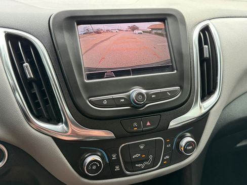 Used 2024 Chevrolet Equinox LS w/ LS Convenience Package image 21