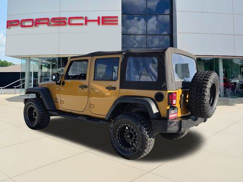 Used 2014 Jeep Wrangler Unlimited Sport image 6