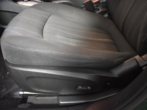 Used 2018 Chevrolet Sonic LT w/ Convenience Package image 12