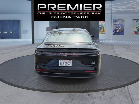 Used 2024 Lucid Air Touring image 7
