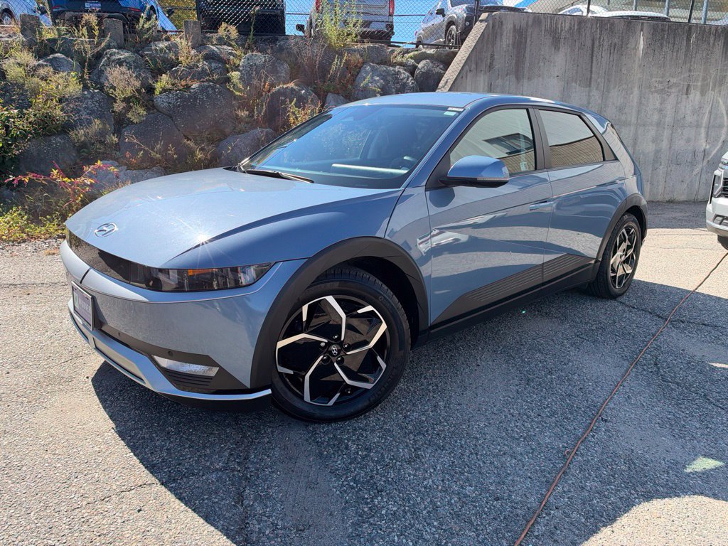 Certified 2024 Hyundai Ioniq 5 SEL AWD/4WD image 2