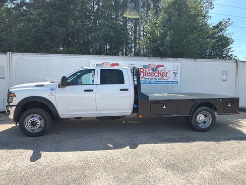 New 2026 RAM 4500 Tradesman w/ Chrome Appearance Group AWD/4WD image 40