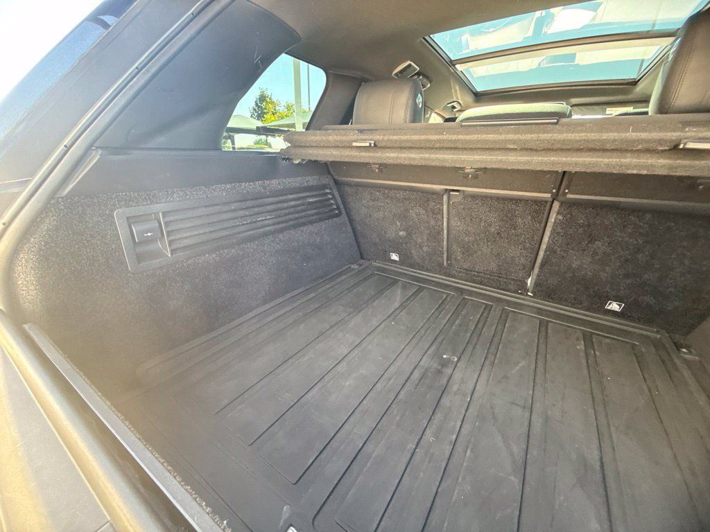 Used 2017 Land Rover Range Rover HSE AWD/4WD image 42