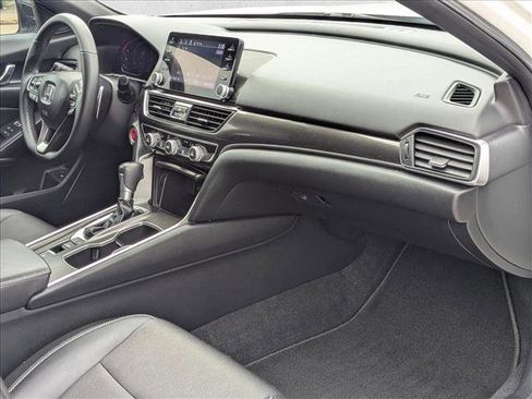 Used 2022 Honda Accord Sport image 24