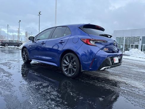 Certified 2025 Toyota Corolla XSE image 5