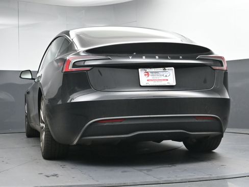 Used 2024 Tesla Model 3 image 24