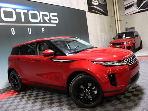 Used 2023 Land Rover Range Rover Evoque S image 11