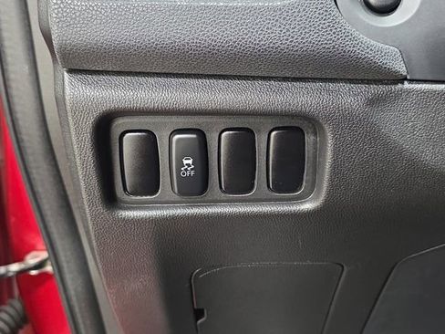 Used 2017 Mitsubishi Outlander Sport LE FWD image 24