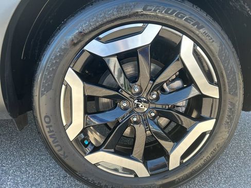 Used 2024 Kia Telluride S w/ S Sunroof Package FWD image 11