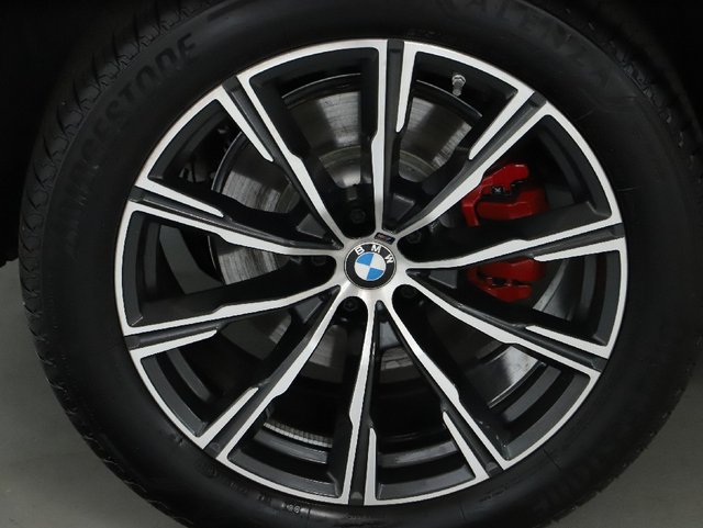 Used 2026 BMW X5 xDrive40i w/ M Sport Package AWD/4WD image 14