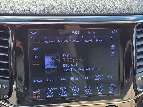 Used 2019 Jeep Grand Cherokee Limited RWD image 28