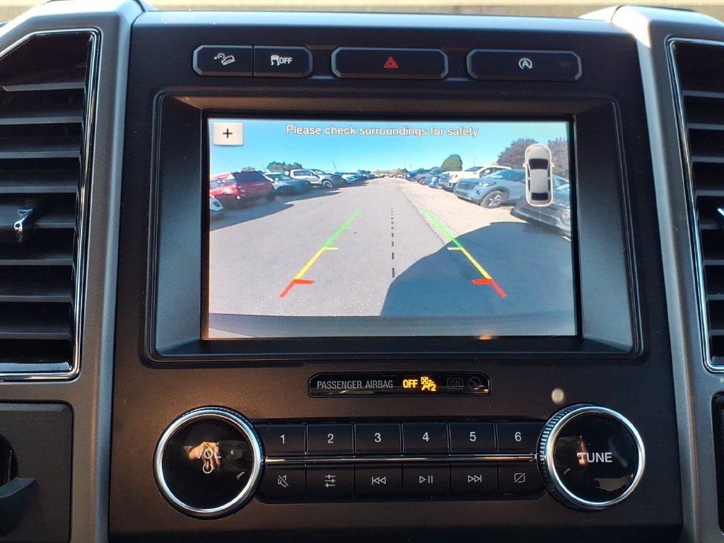 Used 2019 Ford Expedition XLT AWD/4WD image 17