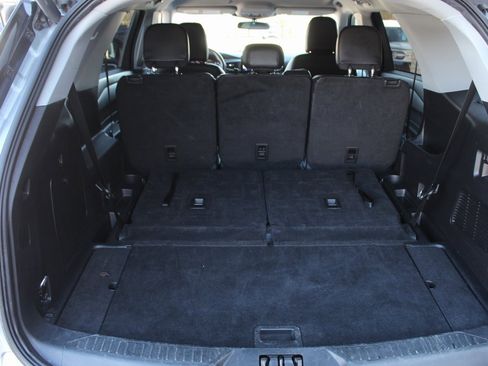 Used 2023 Ford Explorer XLT w/ Equipment Group 202A image 36