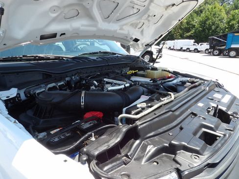 Used 2018 Ford F450 XL RWD image 56