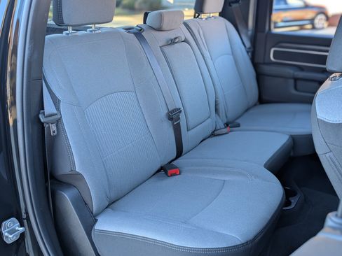 Used 2024 RAM 2500 Big Horn w/ Bed Utility Group image 19