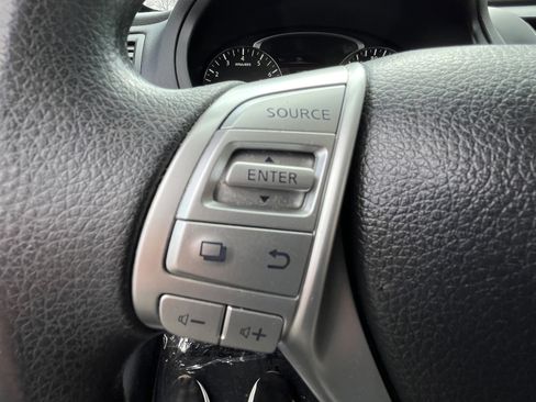 Used 2016 Nissan Altima 2.5 S w/ Power Driver Seat Package image 23